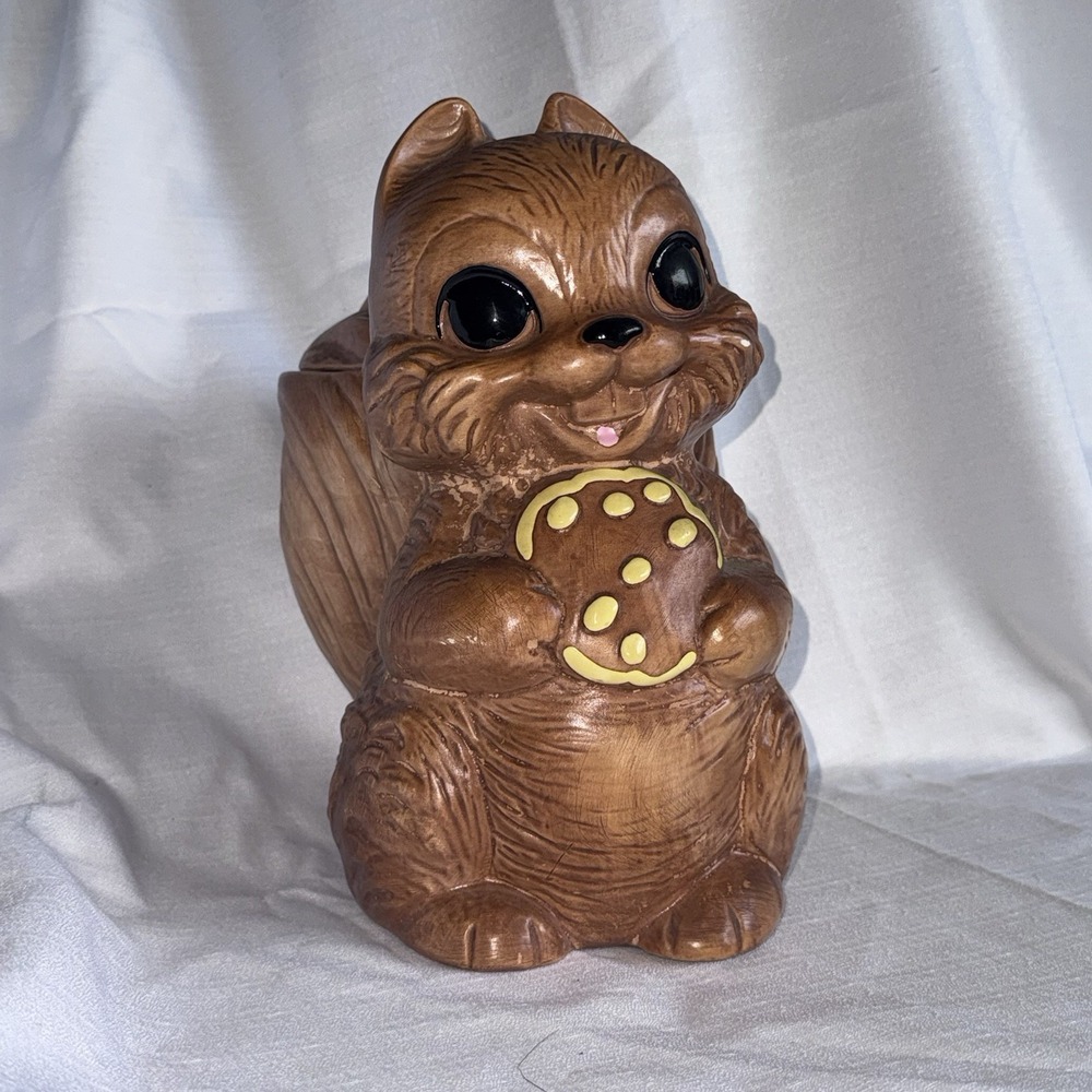 MCM Squirrel Cookie Jar Twin Winton Ceramic VTG Holding Cookie Kitsch Cottage
